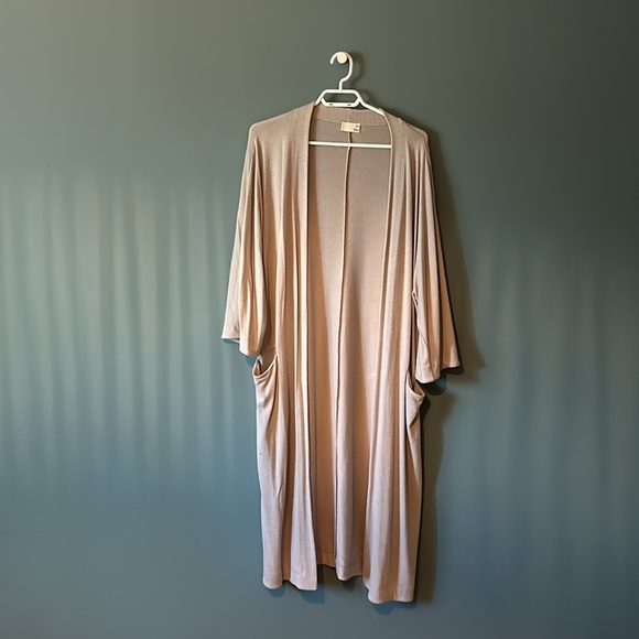 Wilfred Free Long Sweater - Picture 2 of 3